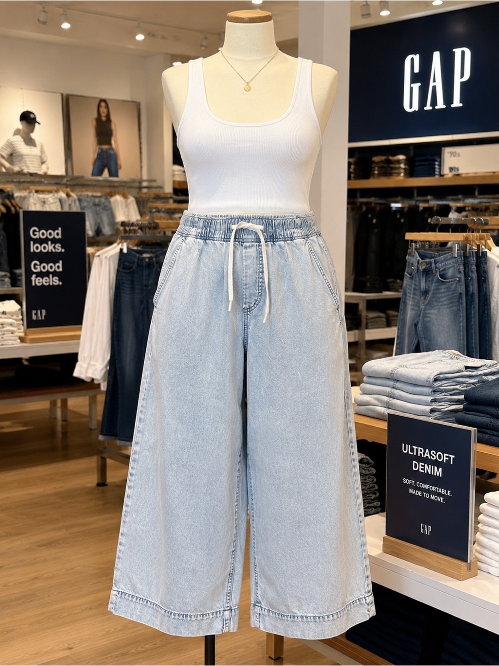 GAP Ultrasoft Denim Baggy Easy Crop Wide Leg Jeans Large Petite Light Wash